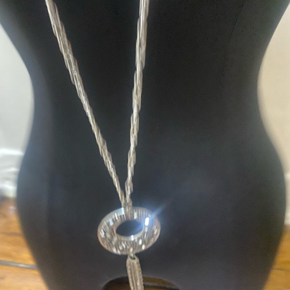 Silver tone vintage long Tassel Pendant Necklace - Picture 4 of 7